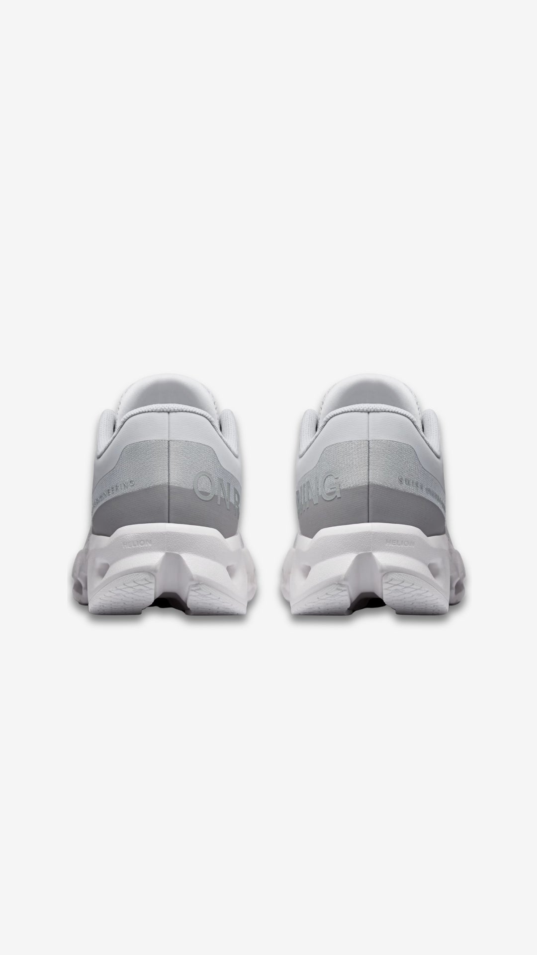 On Cloudsurfer (Big Kids)