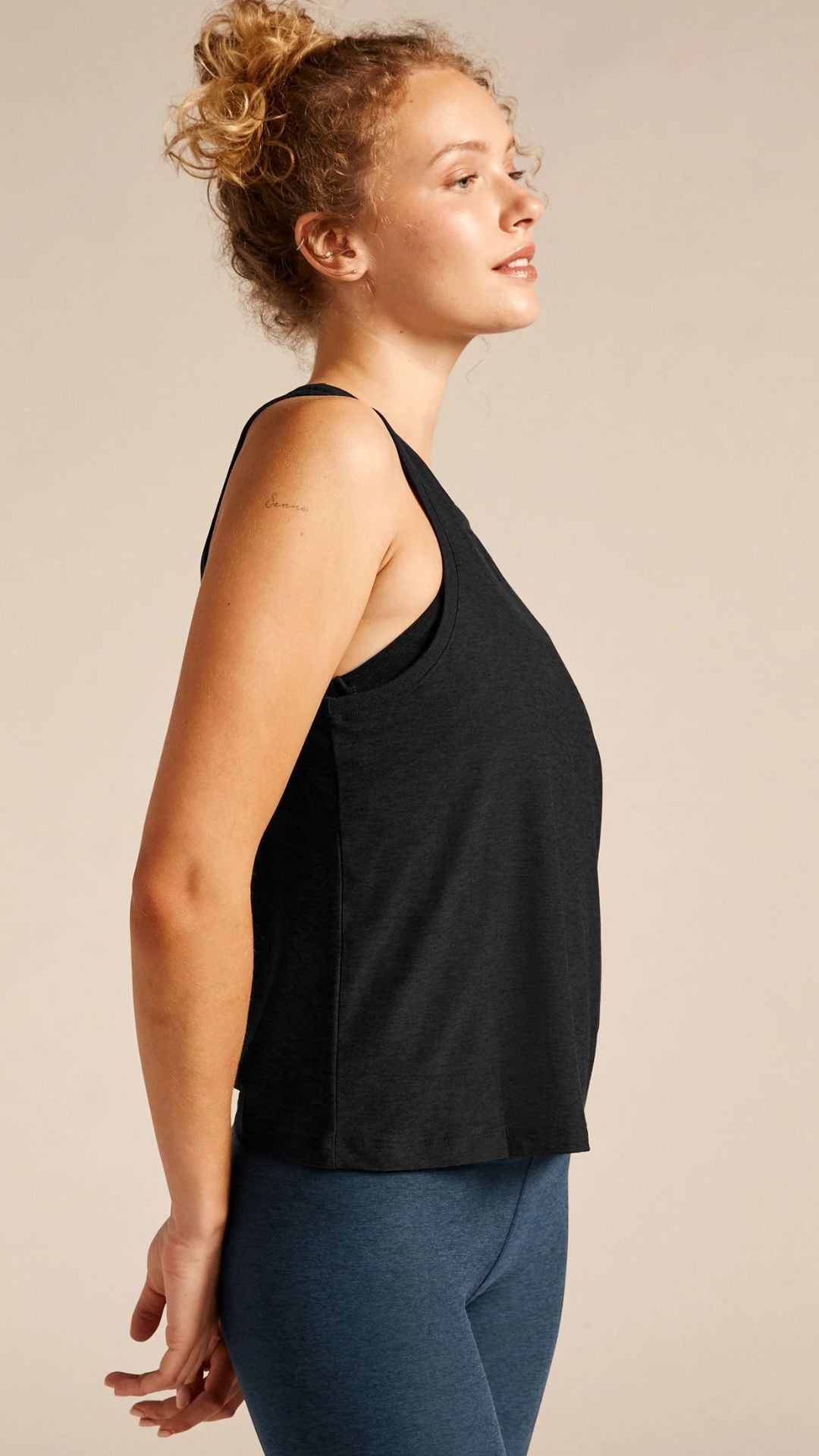 Beyond Yoga Featherweight Rebalance Tank