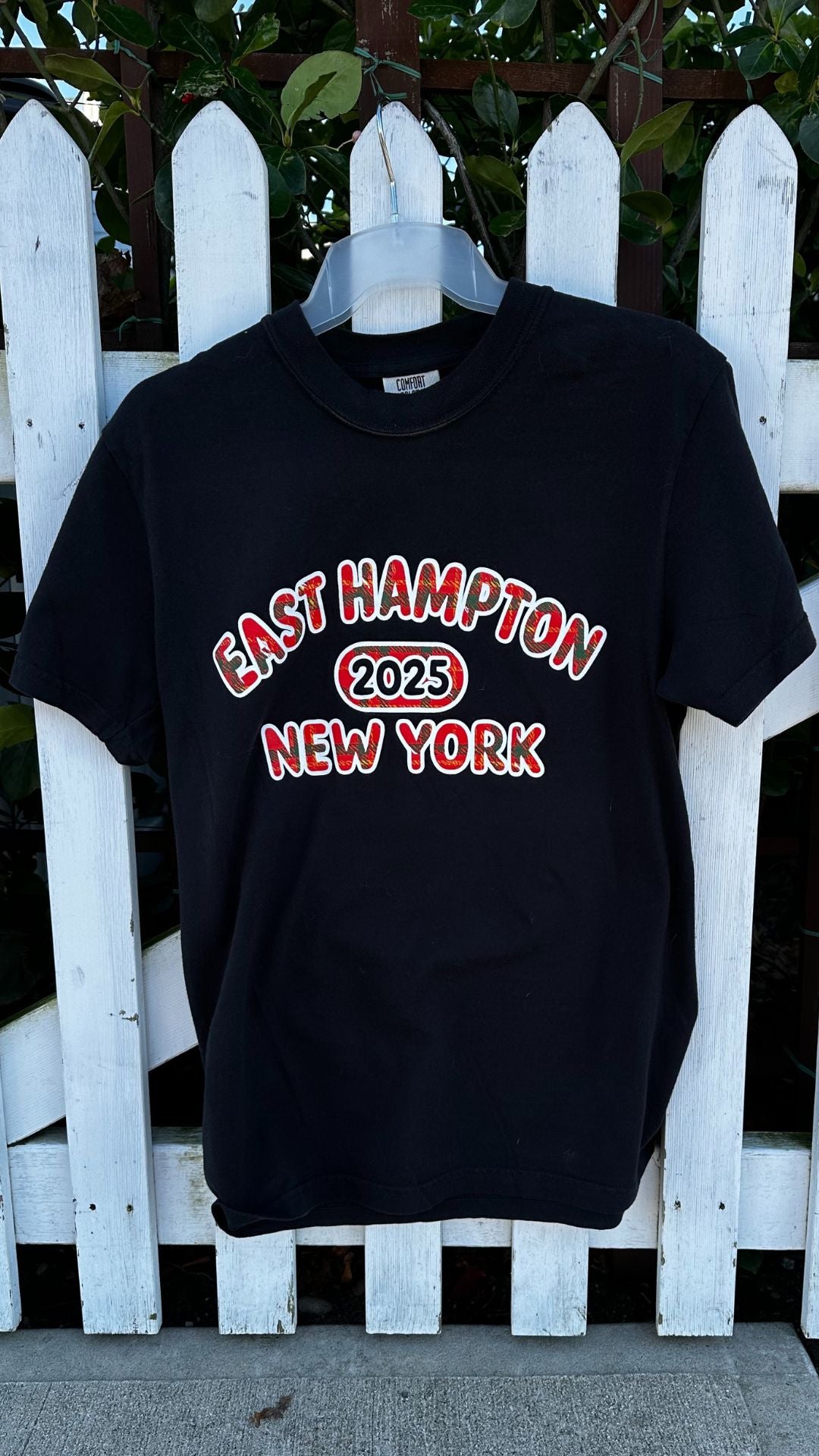East Hampton Holiday Edition Tee (adult)