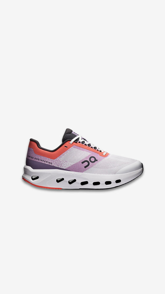 On Cloudsurfer (Big Kids)